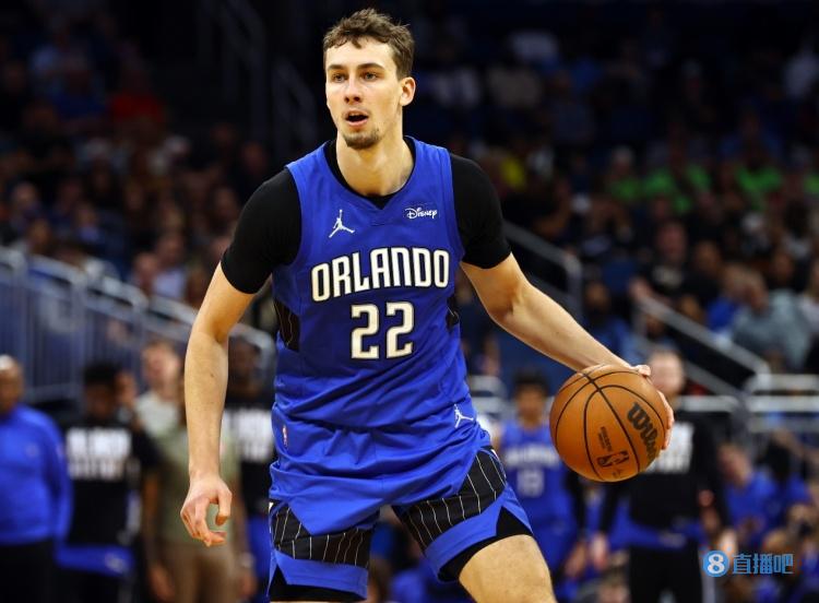 一个都没丢！小瓦格纳第三节7中7砍15分1板2帽