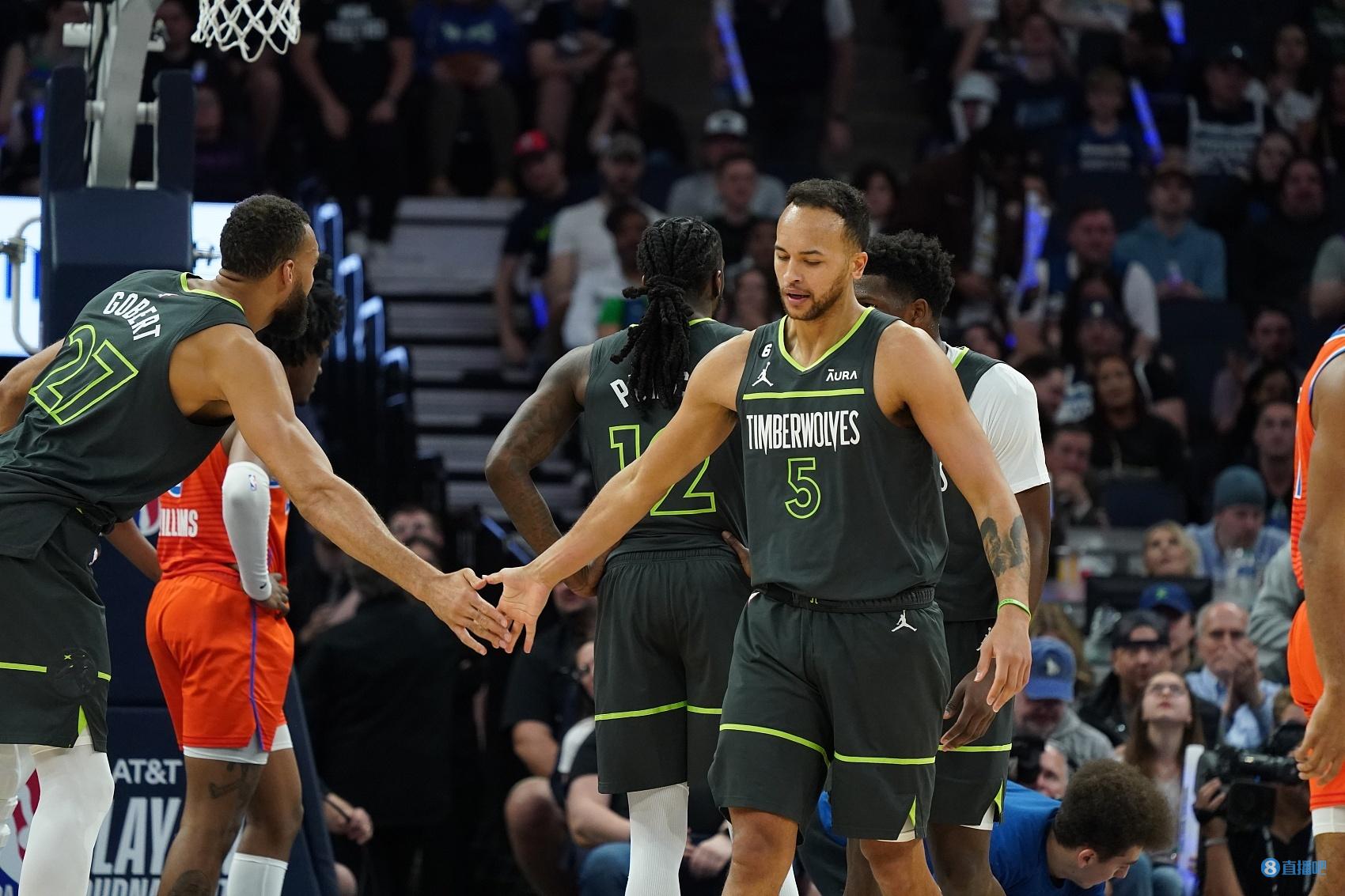 新京报：领跑NBA西部靠防守 森林狼崛起有李凯尔一份功劳