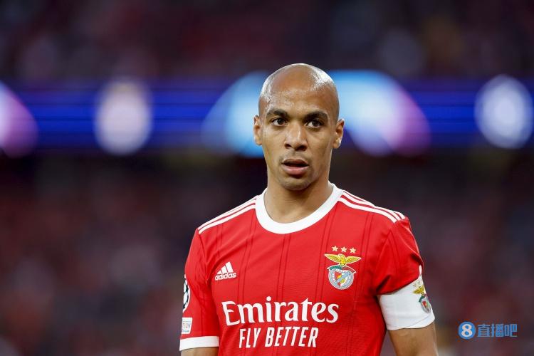 欧冠对阵国米上演帽子戏法，若昂-马里奥是继2010年贝尔后首人